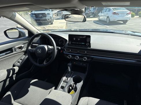 Certified 2024 Honda Civic EX image 25