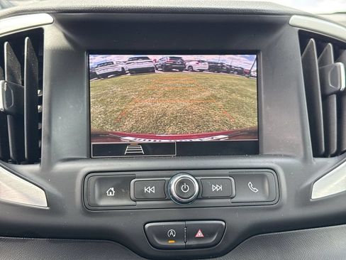 Used 2022 GMC Terrain SLE w/ Driver Convenience Package FWD image 28