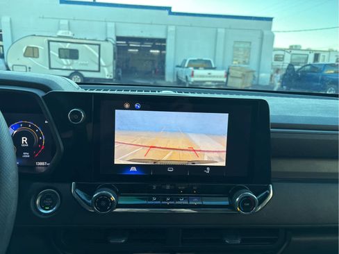 Used 2024 Chevrolet Colorado W/T w/ Advanced Trailering Package image 29