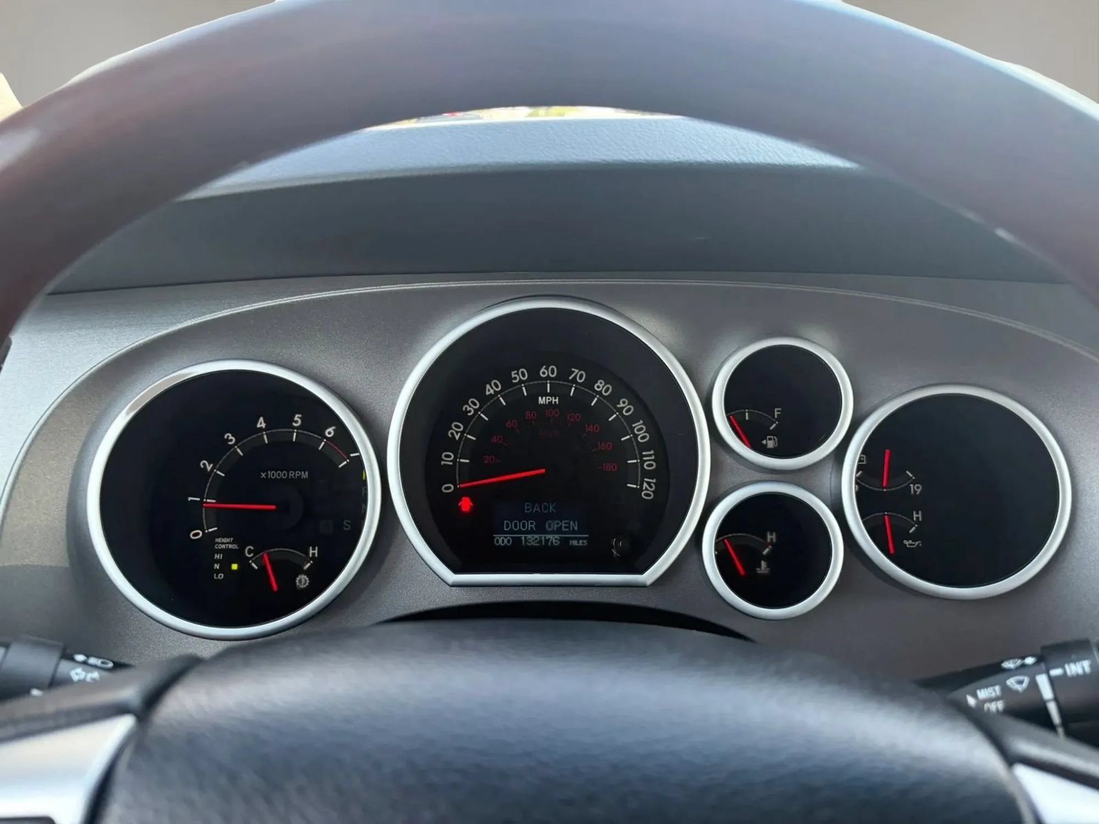 Used 2015 Toyota Sequoia Platinum AWD/4WD image 17