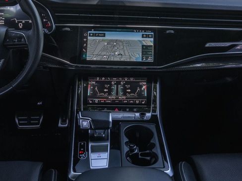 Used 2023 Audi SQ8 Prestige AWD/4WD image 18