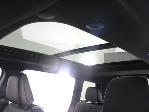 New 2026 Jeep Cherokee Limited image 9