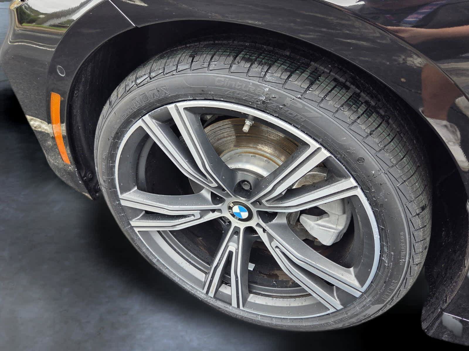 Used 2024 BMW 330i Sedan w/ Premium Package RWD image 9