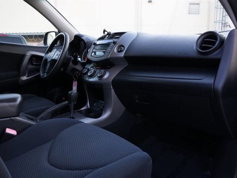 Used 2007 Toyota RAV4 Sport w/ Tow Prep Pkg image 22
