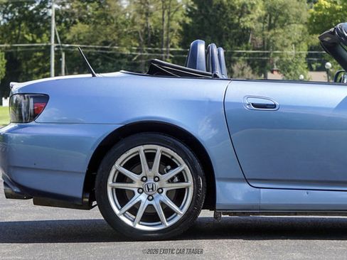 Used 2004 Honda S2000 image 7
