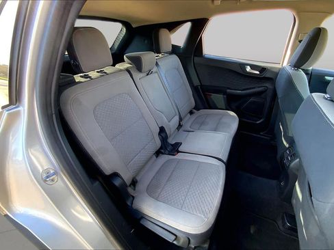 Used 2020 Ford Escape SE FWD image 20