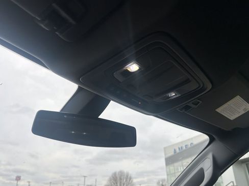 Used 2021 Chevrolet Silverado 1500 Custom Trail Boss image 20