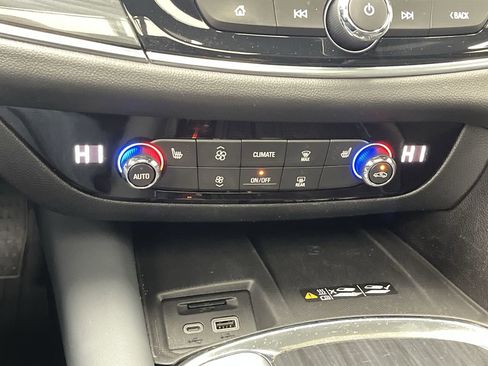 Certified 2023 Buick Enclave Essence w/ Experience Buick Package image 24