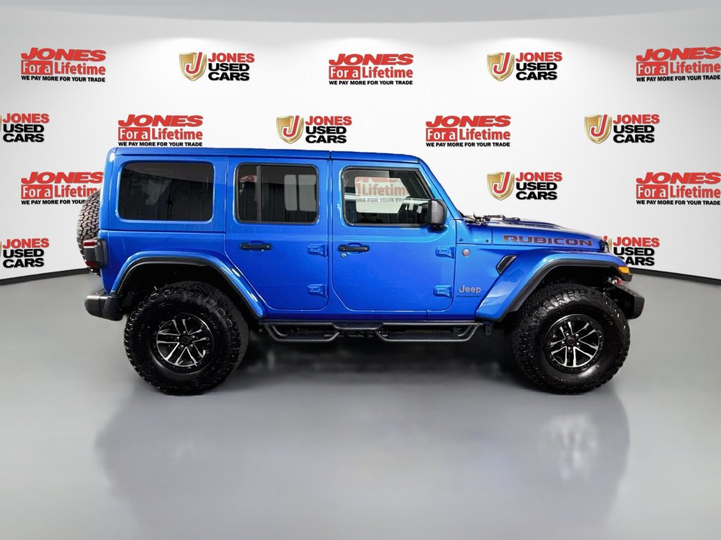 Used 2025 Jeep Wrangler Unlimited Rubicon AWD/4WD image 17