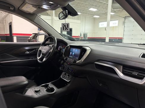 Used 2018 GMC Terrain SLT image 30