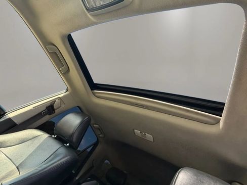 Used 2013 Toyota 4Runner Limited image 13