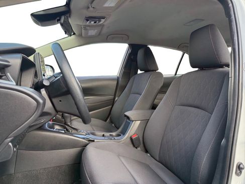 Used 2024 Toyota Corolla LE image 9