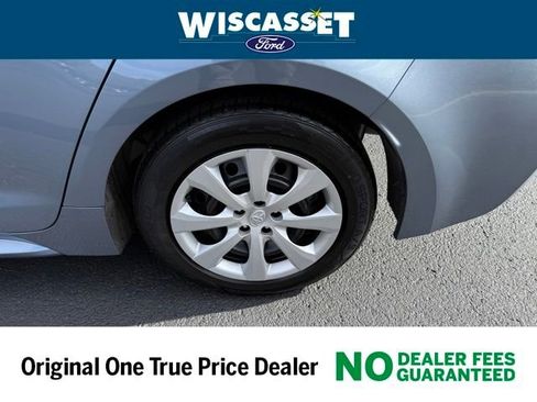 Used 2024 Toyota Corolla LE image 20