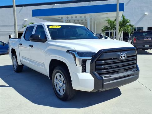 Used 2025 Toyota Tundra SR image 10