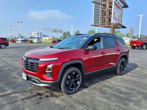 New 2026 Chevrolet Equinox LT w/ Midnight Edition FWD image 7