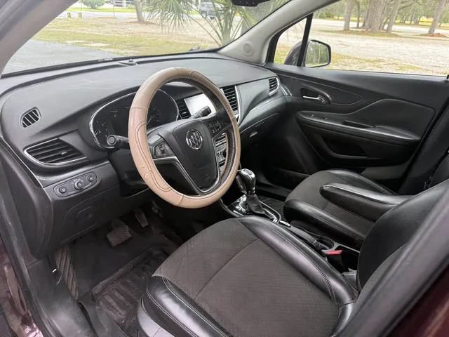 Used 2018 Buick Encore Sport Touring AWD/4WD image 7