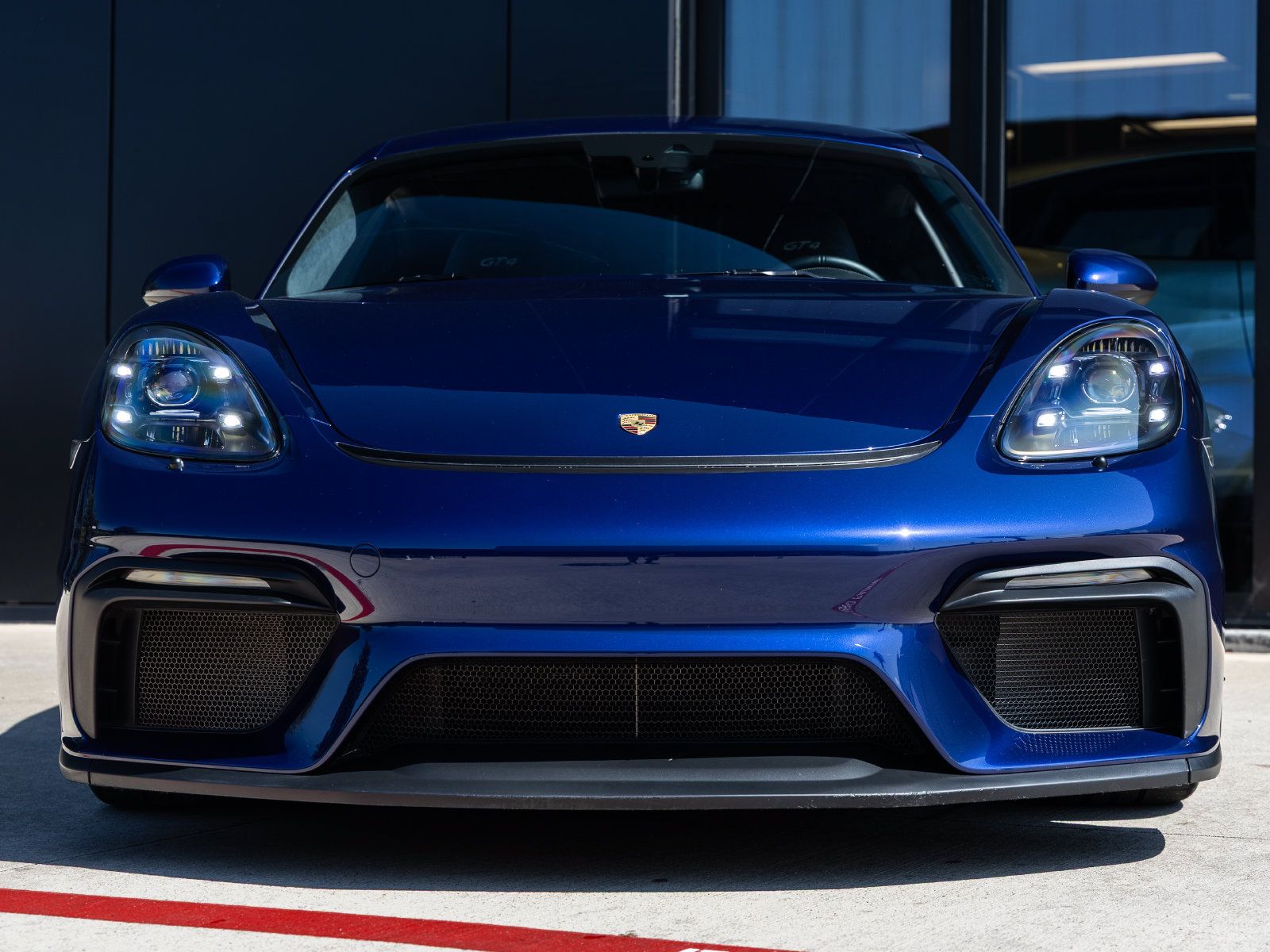 Certified 2020 Porsche 718 Cayman GT4 RWD image 9
