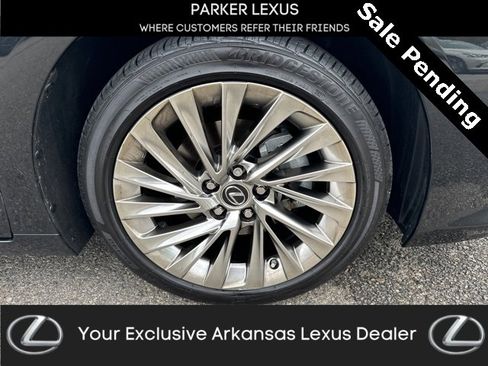 Certified 2023 Lexus ES 350 Ultra Luxury image 9