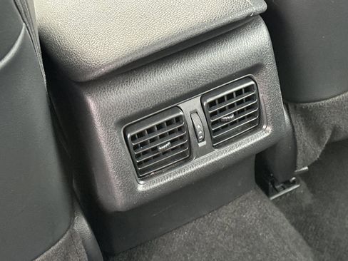 Used 2023 Toyota Camry XSE image 13