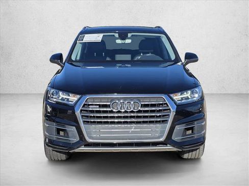 Used 2017 Audi Q7 3.0T Premium image 2