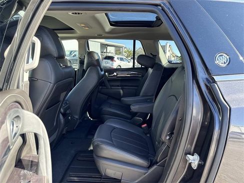 Used 2016 Buick Enclave Leather image 13