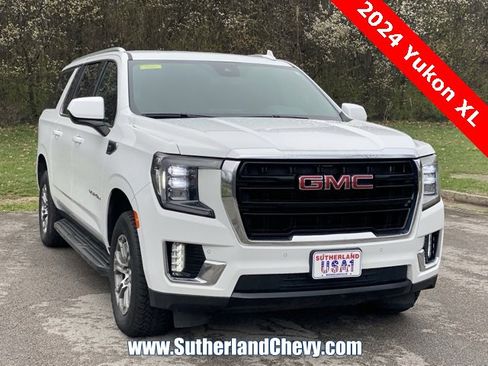 Used 2024 GMC Yukon XL SLE image 1