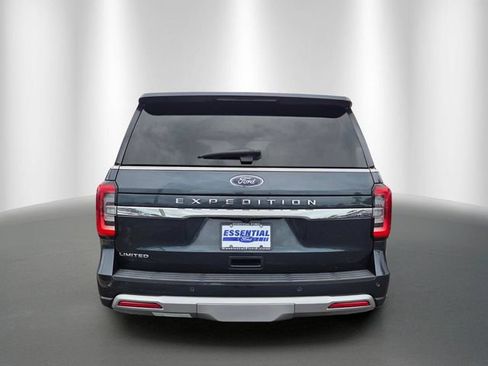 Used 2024 Ford Expedition Limited RWD image 4