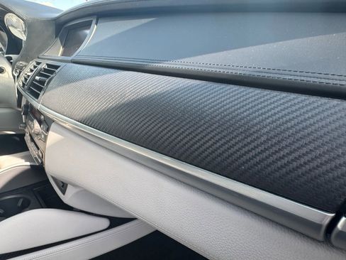 Used 2012 BMW X5 M image 27