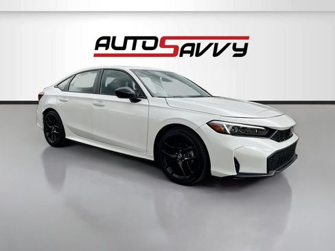 Used 2025 Honda Civic Sport image 1