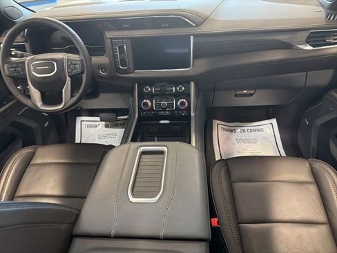 Used 2023 GMC Yukon Denali AWD/4WD image 26