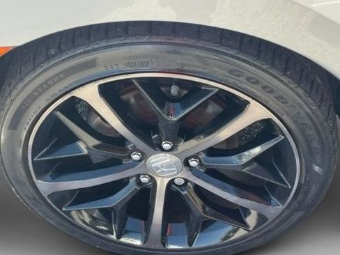 Used 2020 Honda Civic Sport Touring image 7
