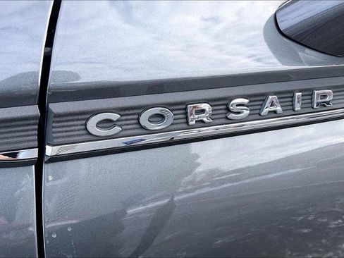 Used 2022 Lincoln Corsair AWD w/ Premium Package image 29