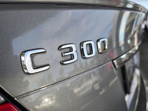 Used 2011 Mercedes-Benz C 300 Sedan image 58