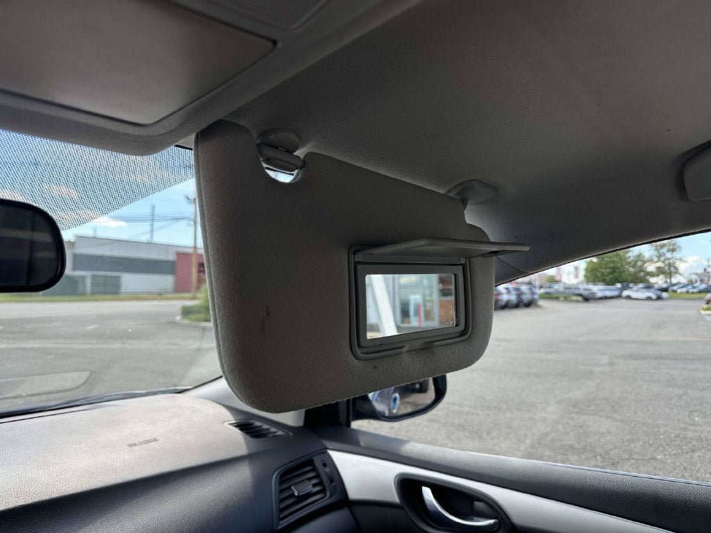 Used 2019 Nissan Sentra S FWD image 15