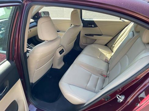 Used 2017 Honda Accord EX-L image 24