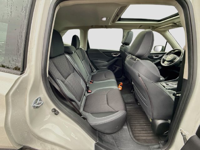 Certified 2023 Subaru Forester Premium AWD/4WD image 29