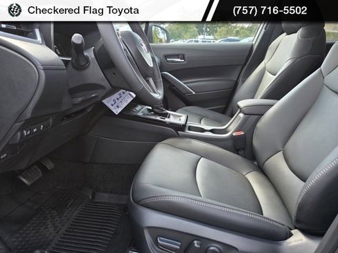 New 2026 Toyota Corolla Cross XLE image 4