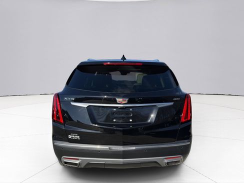 Used 2024 Cadillac XT5 Premium Luxury w/ Technology Package AWD/4WD image 8