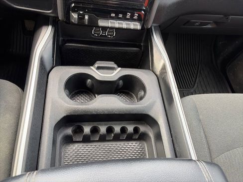 Used 2020 RAM 2500 Big Horn w/ Level 2 Equipment Group image 23