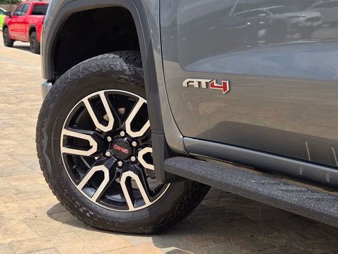 Used 2026 GMC Sierra 1500 AT4 w/ AT4 Premium Package AWD/4WD image 31