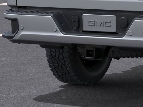 New 2026 GMC Sierra 2500 Denali w/ Denali Reserve Package image 14