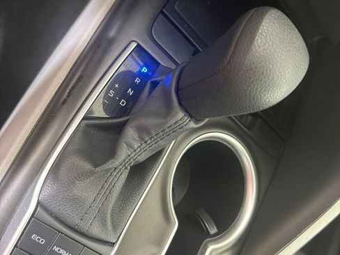 Used 2024 Toyota Camry LE FWD image 22