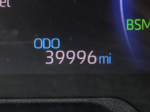 Used 2019 Toyota RAV4 XSE image 32