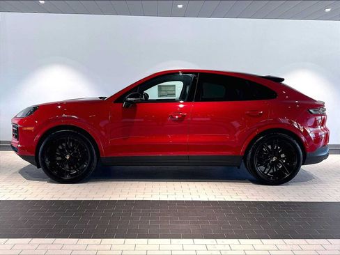New 2026 Porsche Cayenne Coupe AWD/4WD image 2