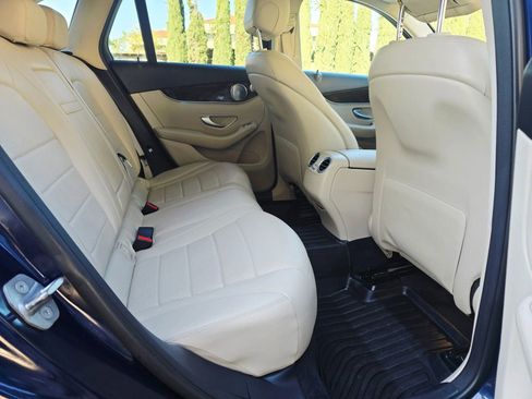 Used 2017 Mercedes-Benz GLC 300 4MATIC image 30