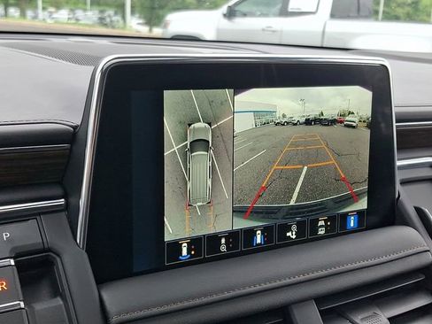 Certified 2023 Chevrolet Suburban High Country AWD/4WD image 21