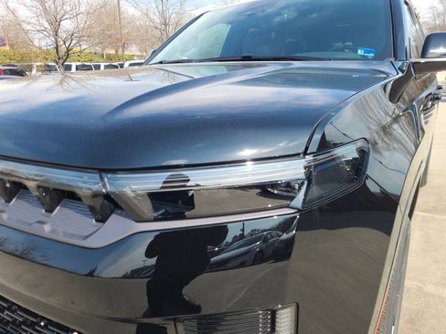 New 2026 Jeep Grand Wagoneer Limited image 26