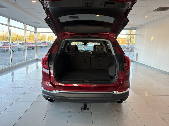 Used 2018 GMC Terrain SLT w/ Preferred Package FWD image 15