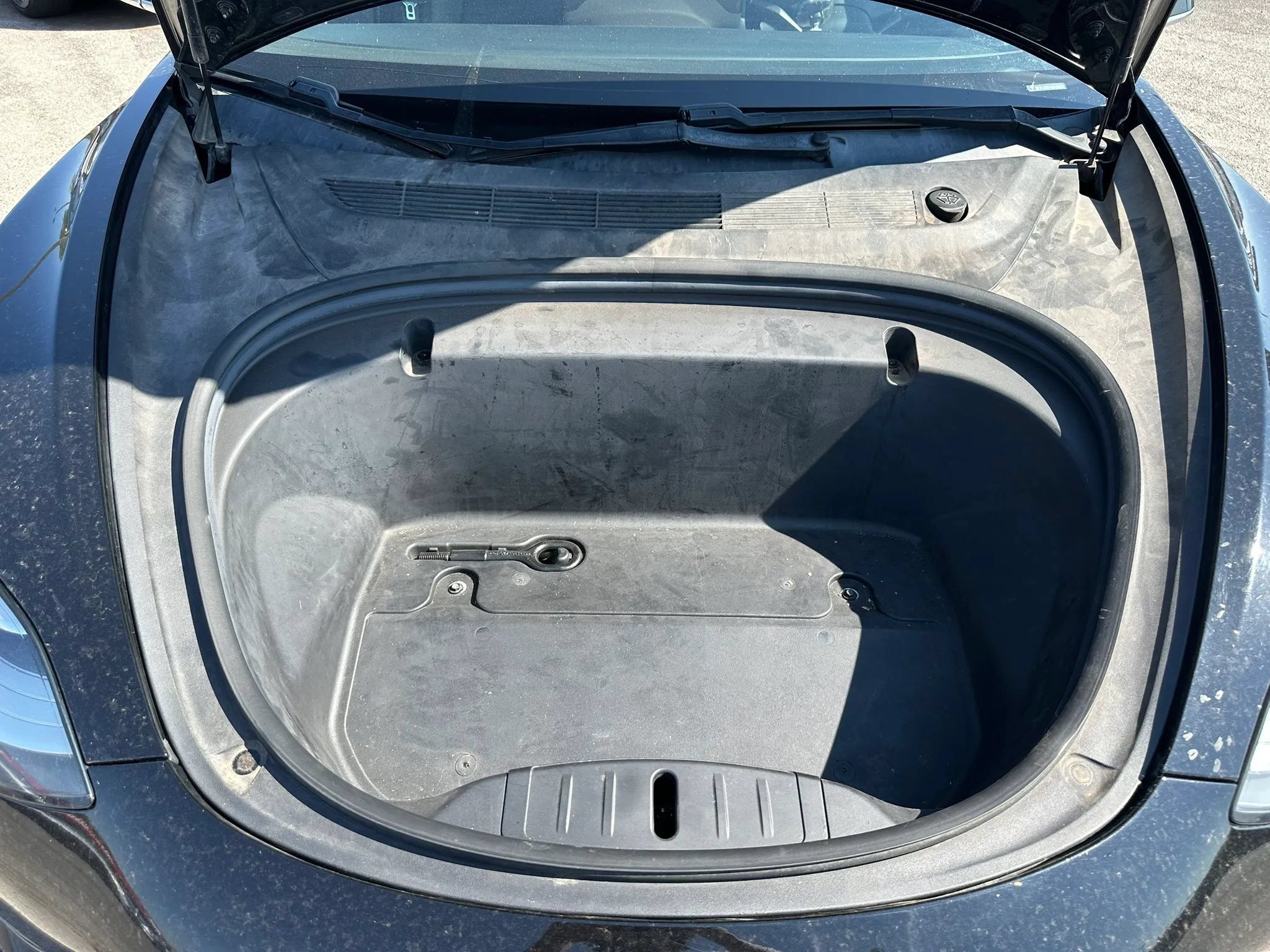 Used 2020 Tesla Model 3 Standard Range Plus RWD image 19