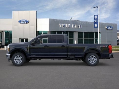 New 2026 Ford F250 XLT w/ Snow Plow Prep Package AWD/4WD image 3